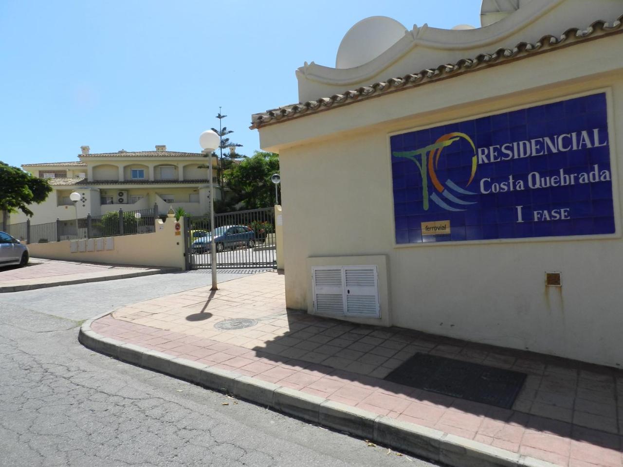 Costa Quebrada Residencial 1 Apartment Беналмадена Екстериор снимка